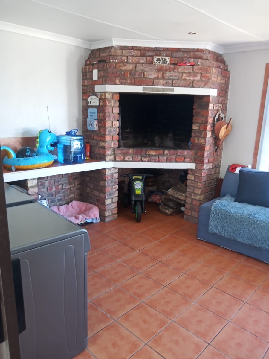 2 Bedroom Property for Sale in Manor Heights Eastern Cape